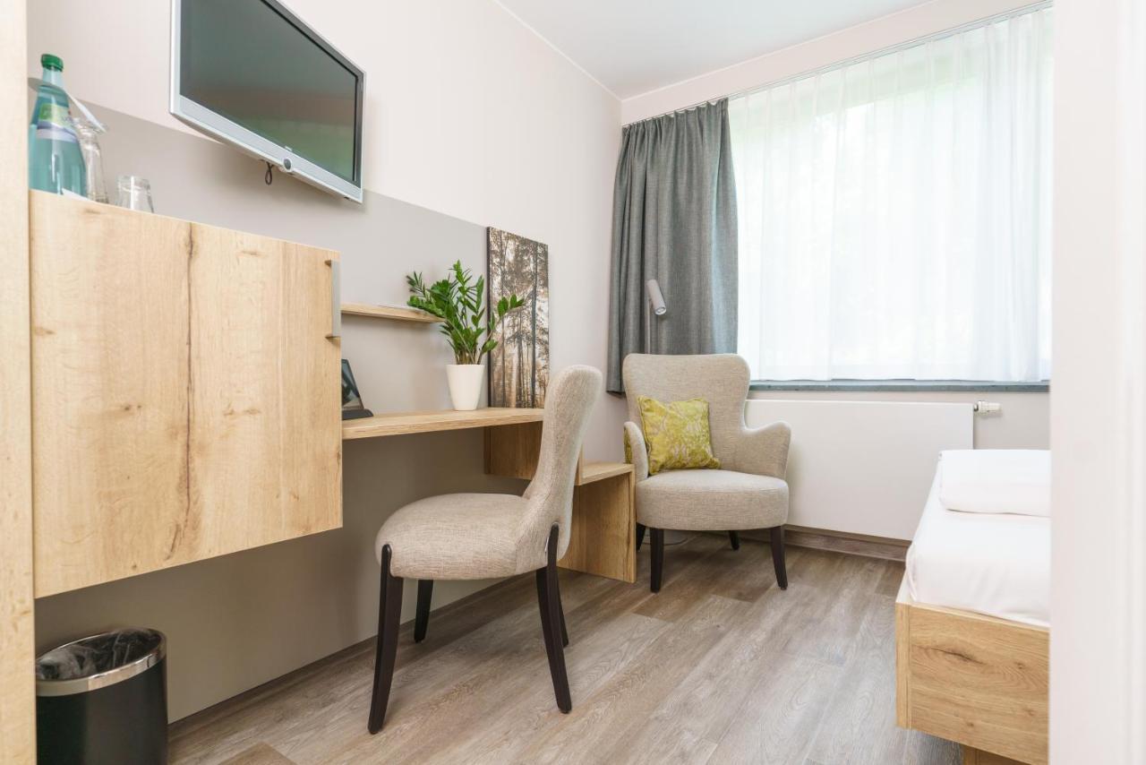 Hotel Forsthaus Gruena Betreiber Gmbh شيمنيتز المظهر الخارجي الصورة