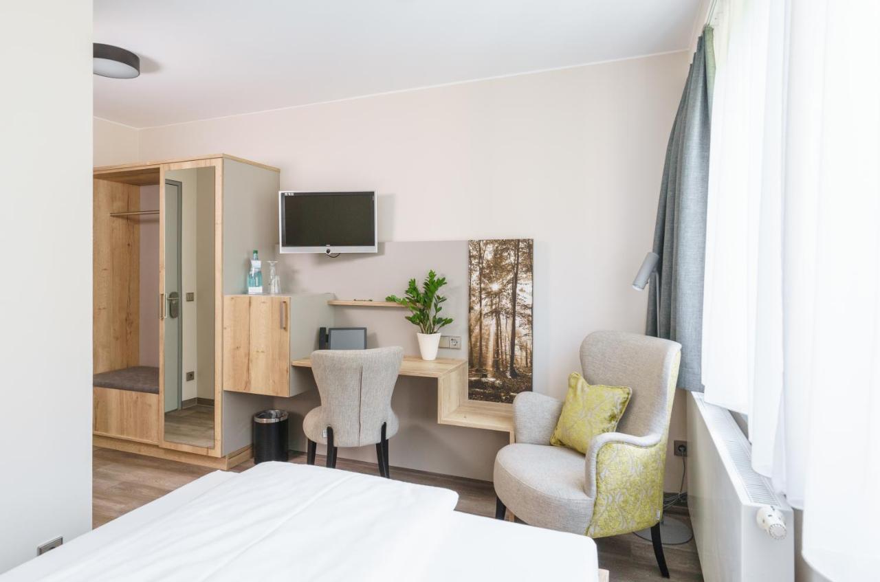 Hotel Forsthaus Gruena Betreiber Gmbh شيمنيتز المظهر الخارجي الصورة